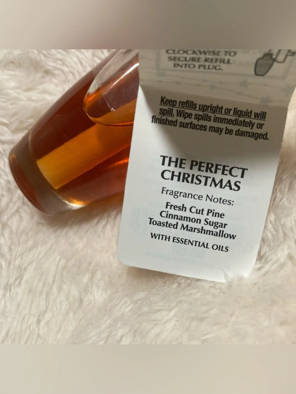 5/$25 🚨 Bath & Body Works The Perfect Christmas Wallflower